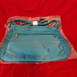 Everything crossbody by Thirty-one